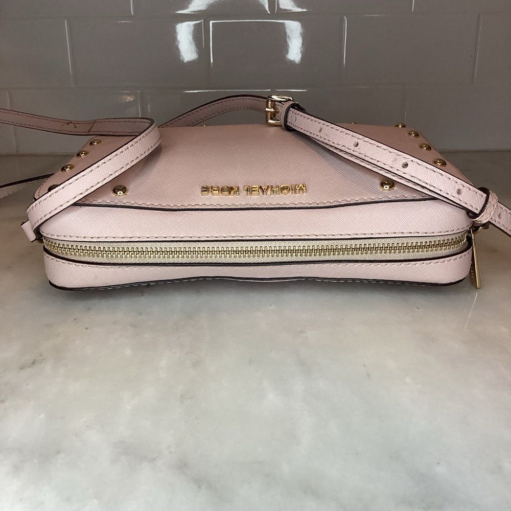 Michael Kors Bag Purse Handbag Leather Pocketbook Pink Stud Saffiano Crossbody - Picture 10 of 16